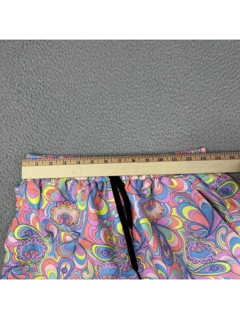 Kulani Kinis Men's Small Tropical Swim Trunks Colorful Groovy Floral Lined